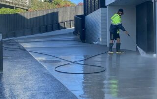 Professional concrete and driveway cleaning services